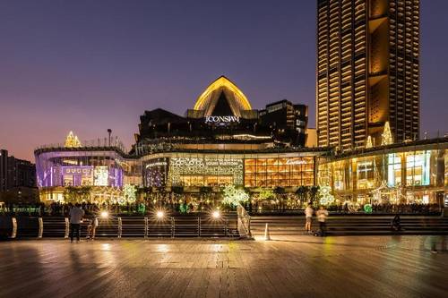 Rajata Hotel