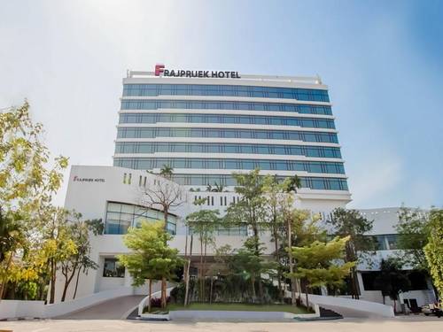 Fortune Rajpruek Hotel