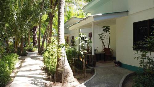 Lanta Island Resort