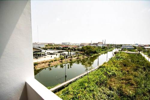 At Ease Residence Suvarnabhumi