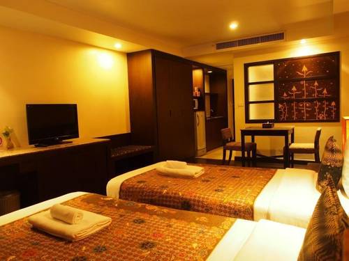 Baan Suwantawe Phuket