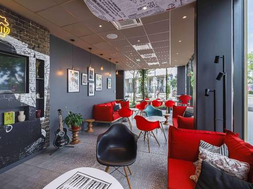 Ibis Styles Chinon