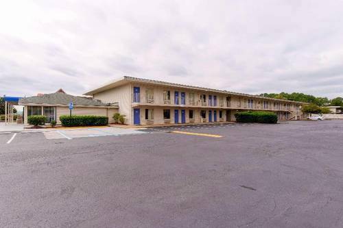Motel 6 Norfolk
