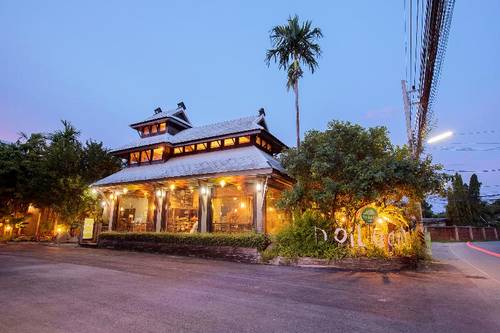 Huen Jao Ban Hotel [SHA Plus-certified]