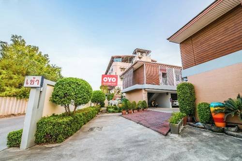 Oyo 502 Bangsean Hotel