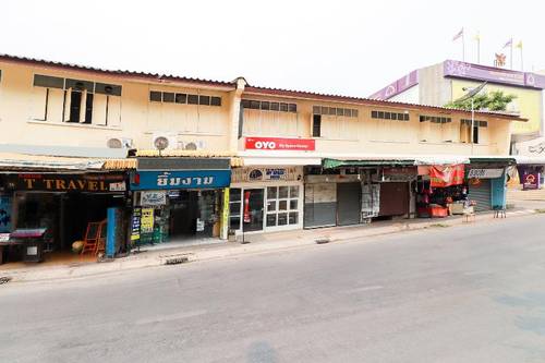 Oyo 717 My​ Space​ Hostel