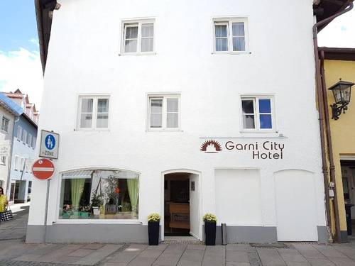 Garni City Hotel