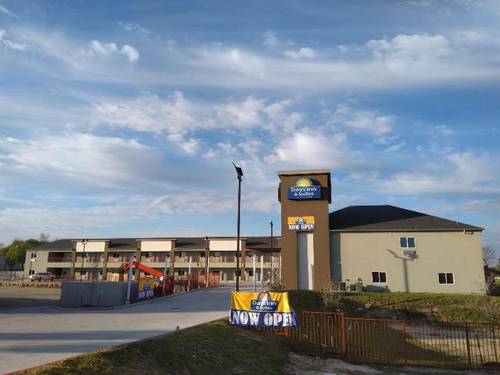 Days Inn Suites Downtown University Of Houston