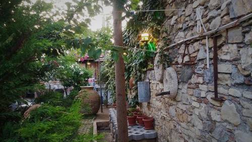 Garden Palace Hotel