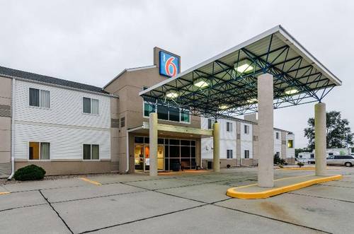 Motel 6 Kearney, NE
