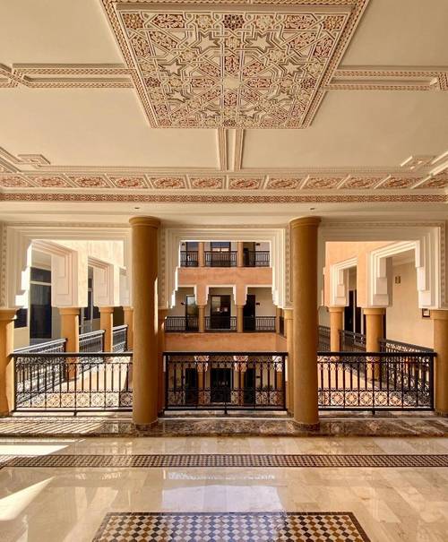 El Olivar Palace