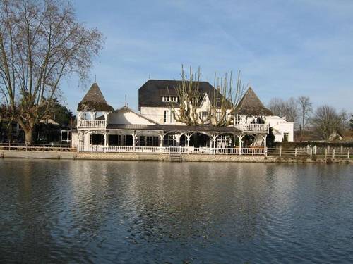 Pavillon Bleu