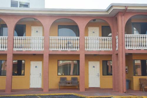 La Bella Oceanfront Inn