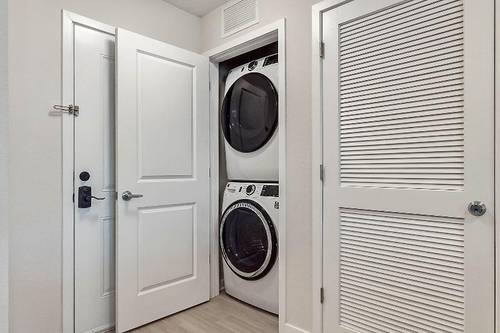 Vista Cay By Orlando Resort Rentals On Universal B