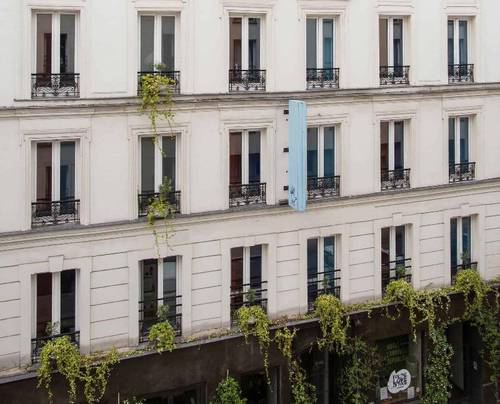 Hotel La Nouvelle République