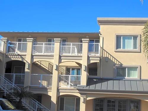 Pb Surf Beachside Inn
