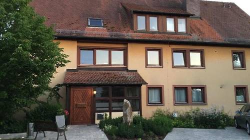 Wildkra Uterhotel