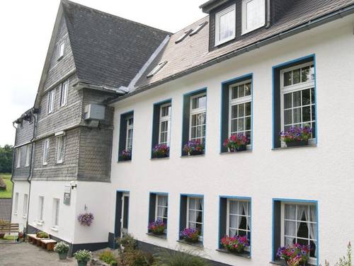 B&B Am Knittenberg - Near Skiliftkarussell Winterb