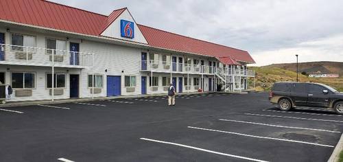Motel 6 Baker City, OR