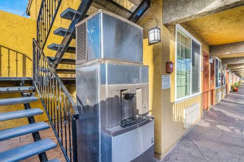 Motel 6 San Diego, CA - Southbay
