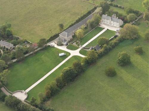 Manoir De Conjon