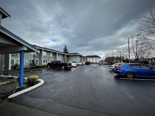 Marina Inn