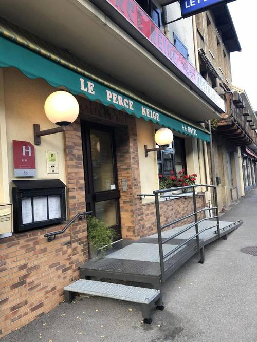 Hôtel Restaurant le Perce Neige