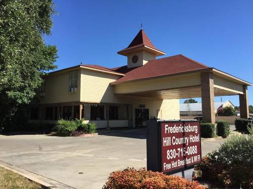 Texas Hill Country Hotel By Holiday Creek