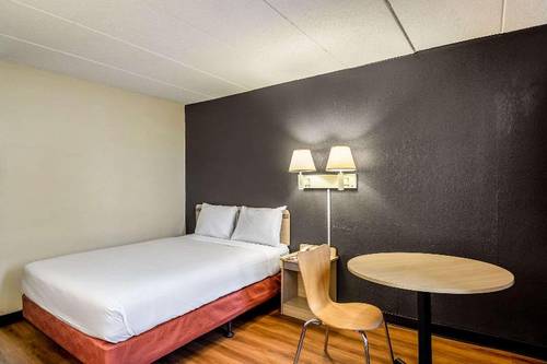 Rodeway Inn Dubuque