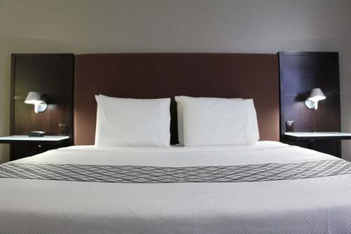 Westbridge Inn & Suites Carrollton