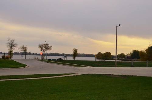 Cobblestone Inn and Suites - Lake View