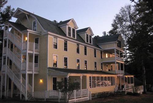 The Woods Inn