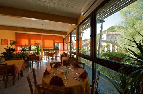 Logis Auberge Les Rives De L'Arzon