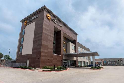 La Quinta Inn & Suites Corpus Christi Southeast