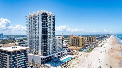 Daytona Grande Oceanfront Hotel