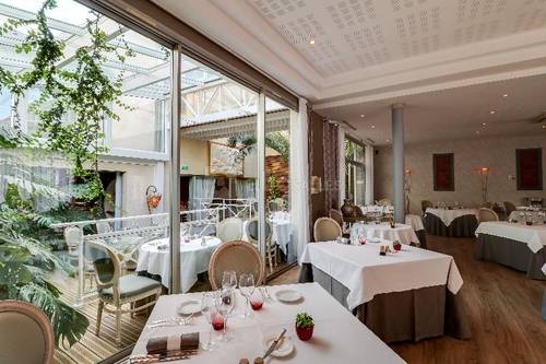Hostellerie du Mont-Aime