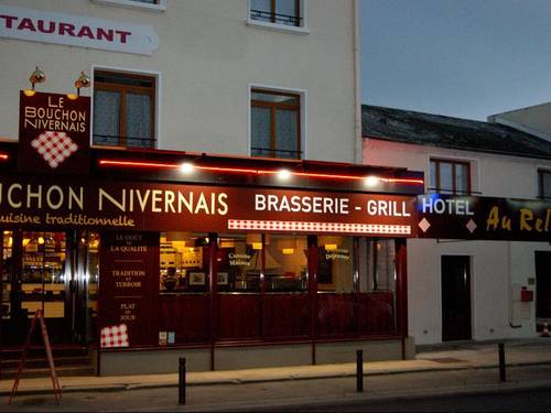 Logis Hotel Au Relais Nivernais
