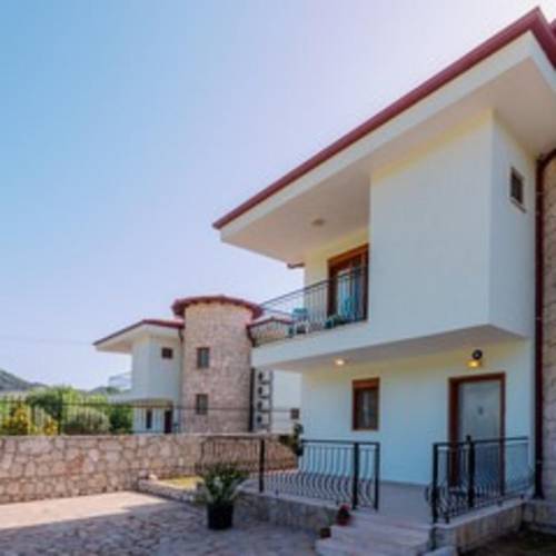 Kuytu Kas Homes