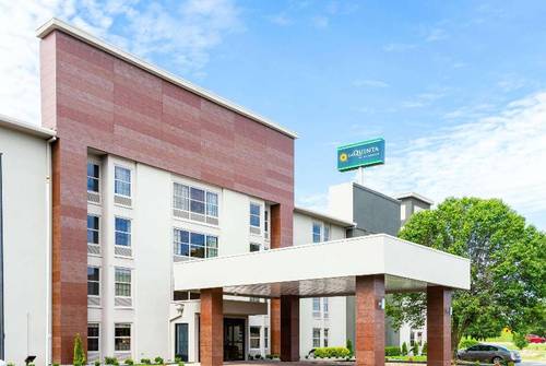 La Quinta Inn & Suites By Wyndham Jonesboro