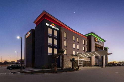 La Quinta Inn & Suites By Wyndham Del Rio