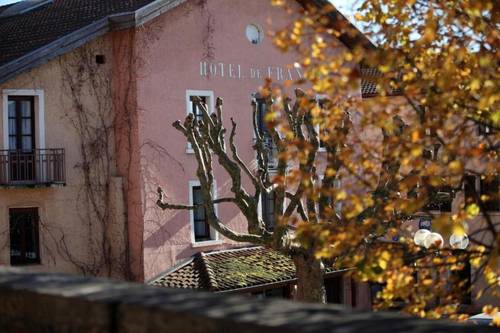 Logis Hotel De France St Andre