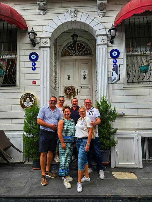 Solomon's Mansion Hotel