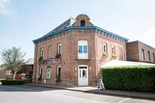Logis Hotel Le Relais Fleuri