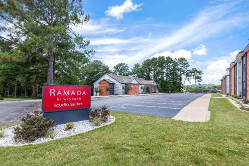 Ramada By Wyndham Studio Suites Dothan