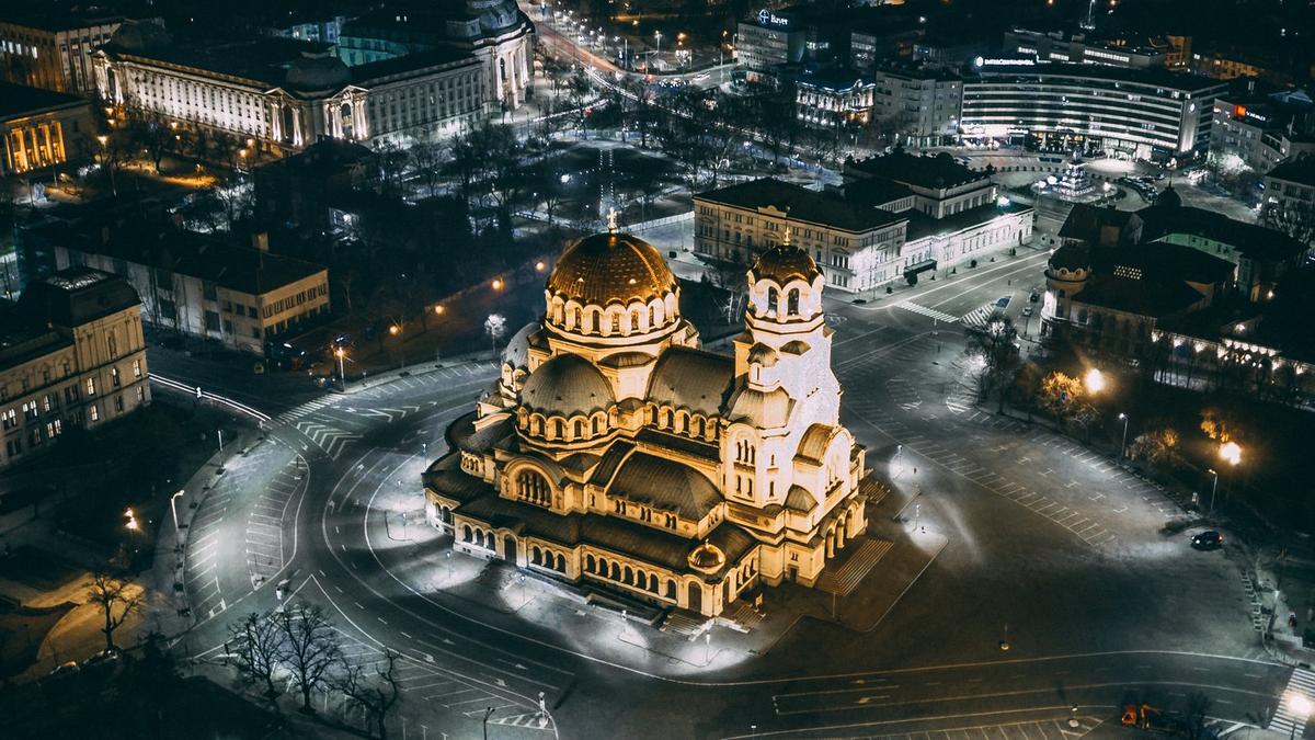 Bulgaristan’da Gezilecek Yerler: En İyi 18 Rota