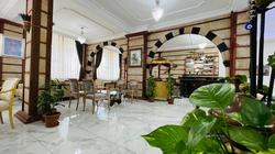 Taş Saray Bardakçı Oteli