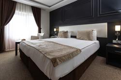 Bonjur Hotel Thermal & Wellness Club