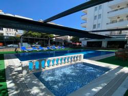 Kadeer Hotel