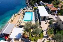 Green Beach Hotel