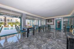 Theluna City Hotel
